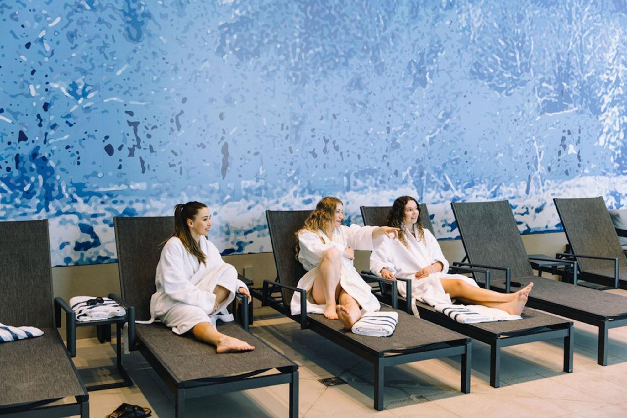 Delta Hotels By Marriott Mont Sainte-Anne, Resort & Convention Center بيوبره المظهر الخارجي الصورة